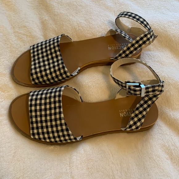 Kenneth Cole Reaction Shoes - Checkered print sandals